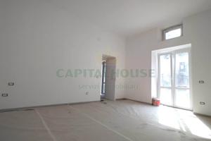 S2 zona duomo:ristrutturato con p.auto