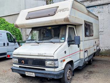 CAMPER ARCA AUTOCARAVAN SU FIAT 290 MAX - PRONTO A