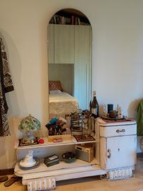 specchiera pettini era shabby chic