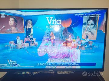 TV smart 32 polli iXiaomi