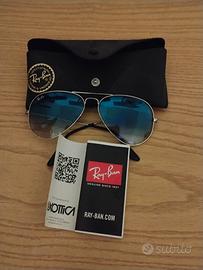 ray ban modello Aviator 