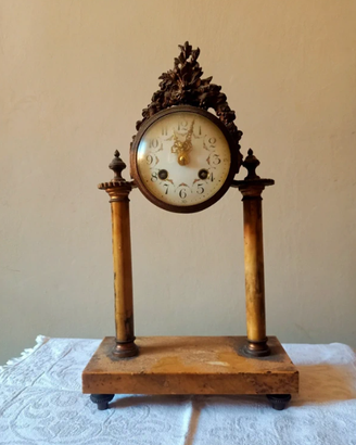 Orologio da tavolo