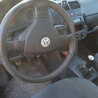 auto Volkswagen polo