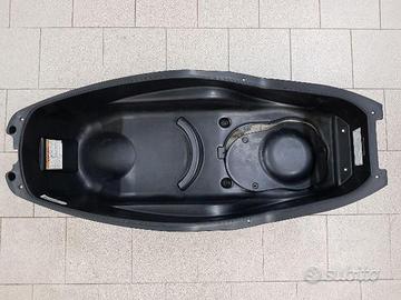 Vano Portacasco Benelli ZENZERO 350 2011