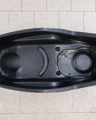 Vano Portacasco Benelli ZENZERO 350 2011
