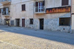 Locale commerciale Trana centro