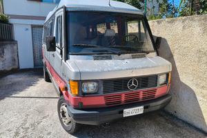 Mercedes 410D uso speciale 