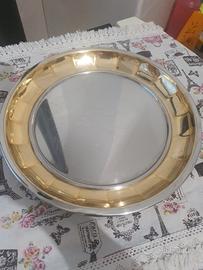 Vassoio in acciaio e oro 