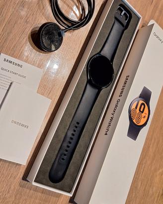 Smartwatch SAMSUNG Galaxy WATCH 4 44mm Bluetooth
