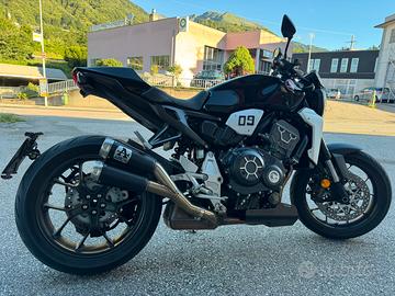 Cb 1000r