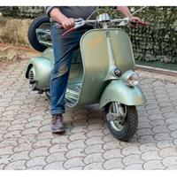 Vespa faro basso