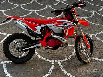 Beta RR X-PRO 300 MY2025