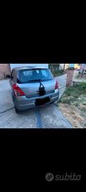 Suzuki Swift benzina GPL 