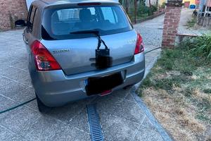 Suzuki Swift benzina GPL 
