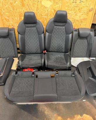 Interno completo Audi RS3 8Y