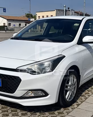 HYUNDAI i20 1.2 5 porte Classic