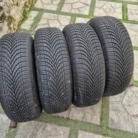 Kit cerchi e gomme 4 stagioni 175/65/14 Fiat Panda