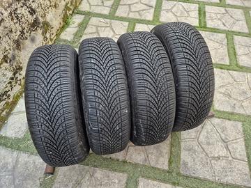 Kit cerchi e gomme 4 stagioni 175/65/14 Fiat Panda