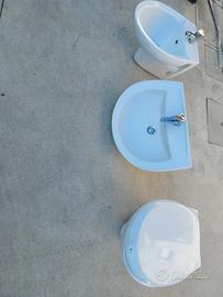 Sanitari sospesi e lavabo SCALA