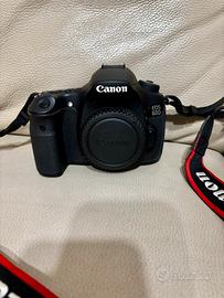 Fotocamera reflex Canon eos 60D corpo