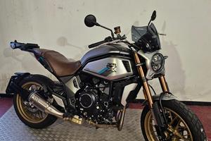 CF MOTO 700CL-X HERITAGE