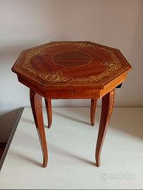 tavolino musicale