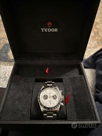 Tudor Black Bay Chrono 79360N Panda 41 mm