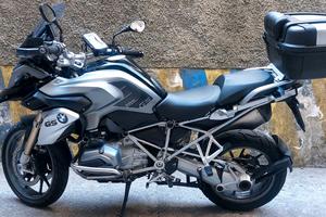 BMW R 1200 GS 2015 38.000 KM  9.500 GENOVA