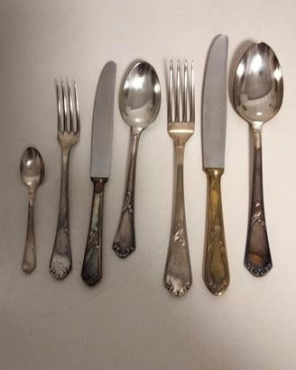 set posate da 84 pezzi 