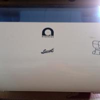 Dispenser asciugamani lucart