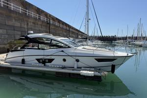 Beneteau GT 40 my 2018