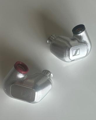 Sennheiser IE 900 Auricolari flagship IEMs