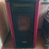 Stufa a Pellet Qlima + Bidone aspiracenere 