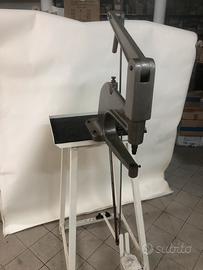 Torchietto per bottoni ,rivetti, occhielli ecc ecc