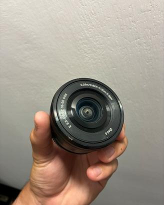 Obiettivo SONY E MOUNT 16-50 3.5-5.6 OSS