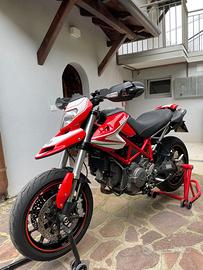 Ducati Hypermotard 796