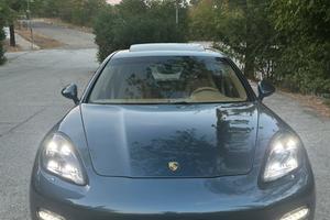 Porsche Panamera 4S 4.8 V8