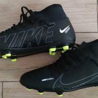 Scarpe da calcio uomo Nike modello Mercurial Super