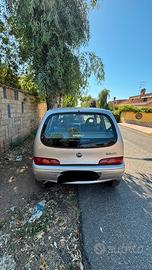 FIAT 600