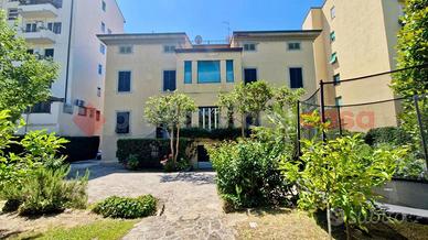 Appartamento Pisa [L250sdVRG]