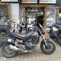 BENELLI Leoncino 500