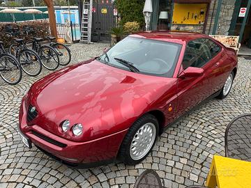 Alfa romeo gtv 2.0 turbo v6