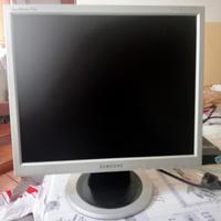 monitor 17"