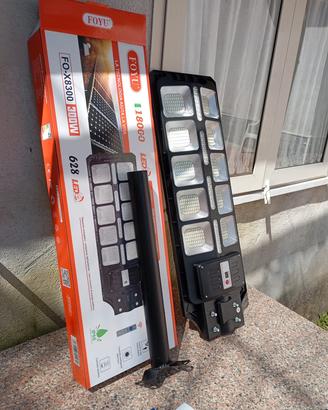 lampione solare pannello integrato 300watt