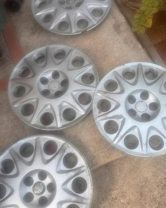 Cerchi e copri cerchi alfa romeo 156