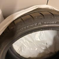 Gomma bridgstone 235/35 r19 91Y estiva