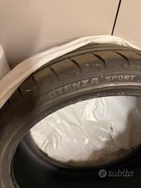 Gomma bridgstone 235/35 r19 91Y estiva