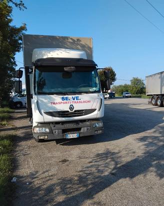 RENAULT MIDLUM 220
