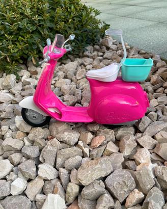 VESPA DI BARBIE
