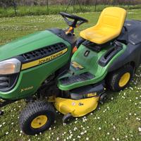 trattorino tagliaerba john deere x166R